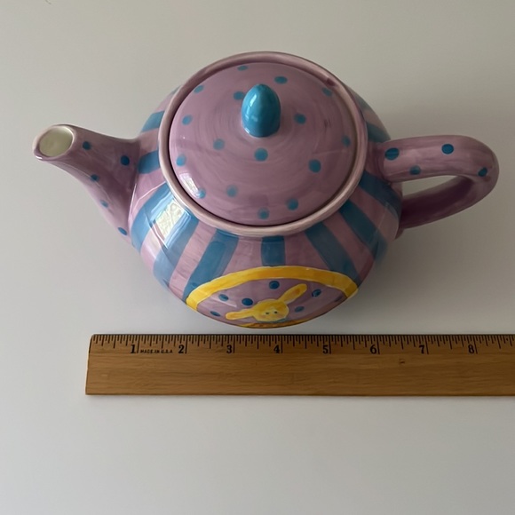 Ceramic Teapot with Bunny Design - Picture 8 of 10